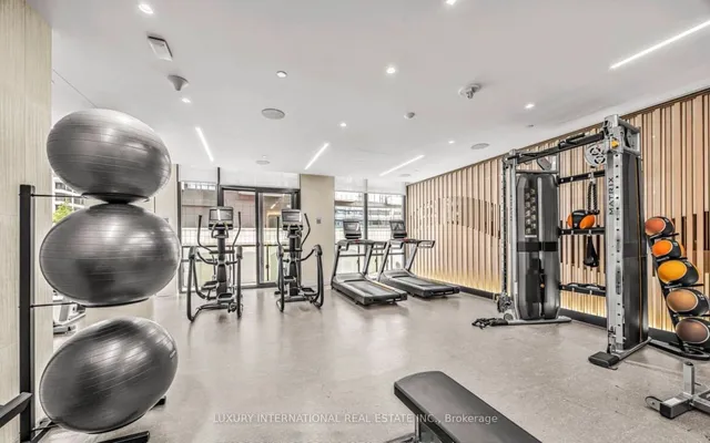 Additional image 6 of 480 Front St Unit 1816