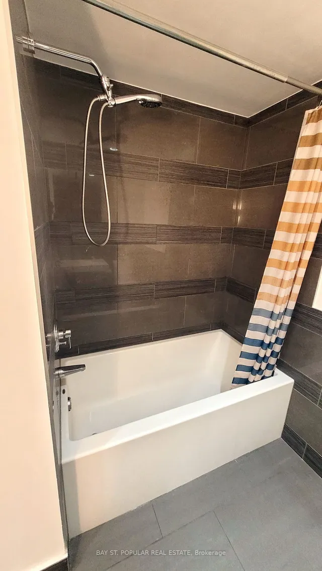 Additional image 16 of 70 Distillery Lane Unit 1807