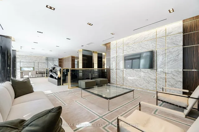 Additional image 27 of 3018 Yonge St Unit 214