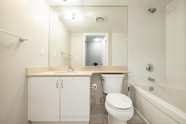 Additional image 4 of 209 Fort York Blvd Unit 471