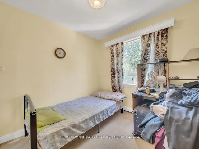 Additional image 24 of 304 Donlands Ave