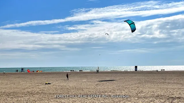 Additional image 33 of 1765 Queen St Unit 306