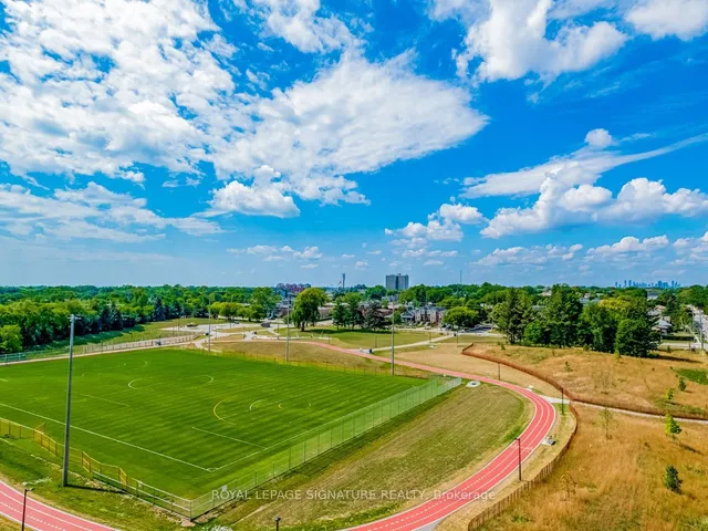 Additional image 21 of 251 Manitoba St Unit 824