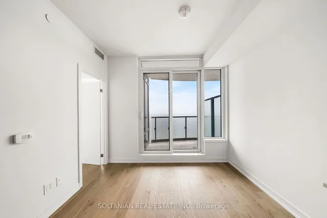 Additional image 16 of 1926 Lake Shore Blvd Unit 4107