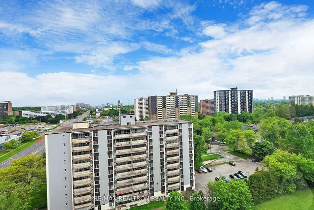 Additional image 40 of 3380 Eglinton Ave Unit 1411