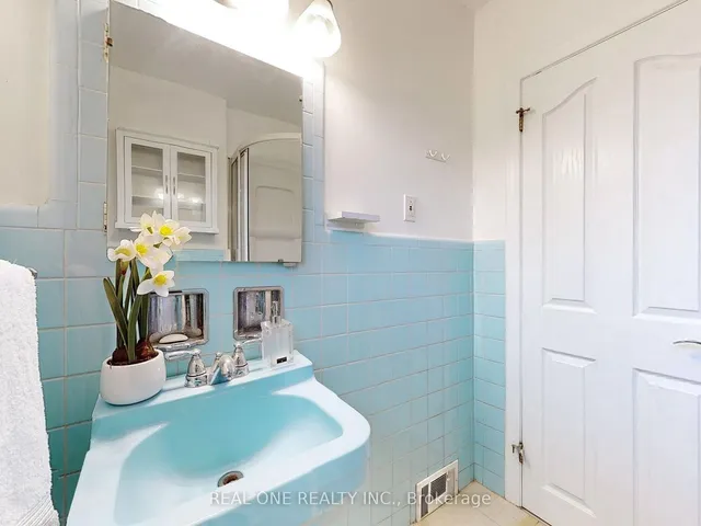Additional image 20 of 6 Morewood Cres