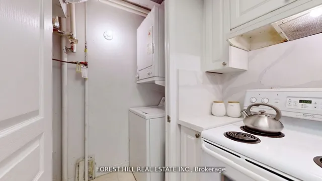 Additional image 25 of 1765 Queen St Unit 306