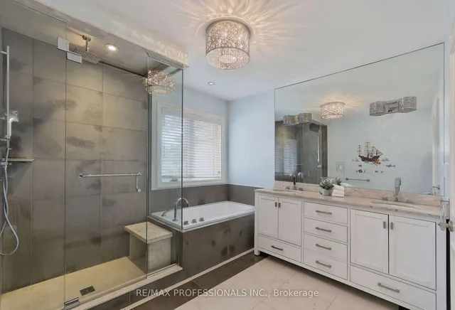 Additional image 23 of 47 Laurel Ave