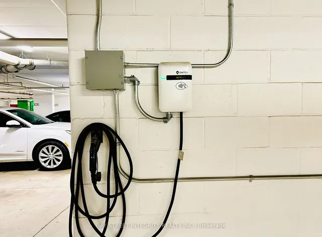 Additional image 26 of 1346 Danforth Rd Unit 1613