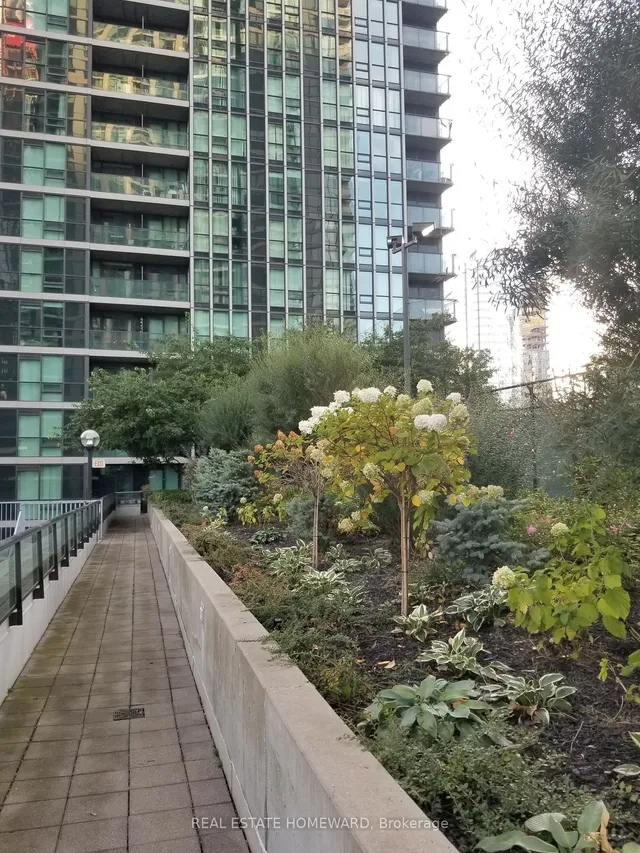 Additional image 26 of 33 Bay St Unit 302