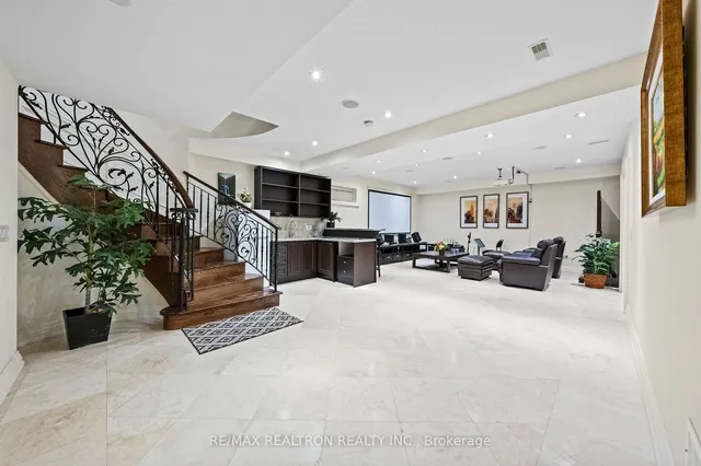 Additional image 32 of 139 Beechwood Ave