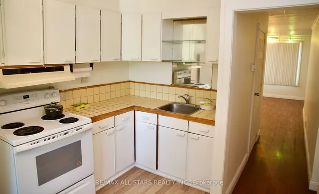 Additional image 32 of 29 North Woodrow Blvd