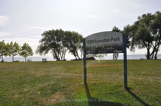 Additional image 33 of 199 Islington Ave