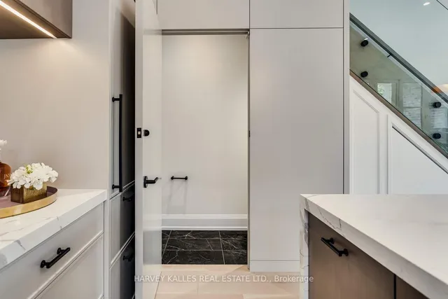 Additional image 18 of 372 Briar Hill Ave