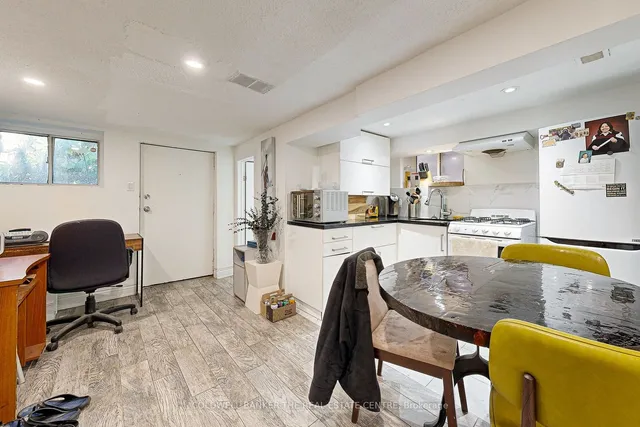 Additional image 34 of 351 Clinton St