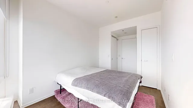 Additional image 19 of 1 Bloor St Unit 4204