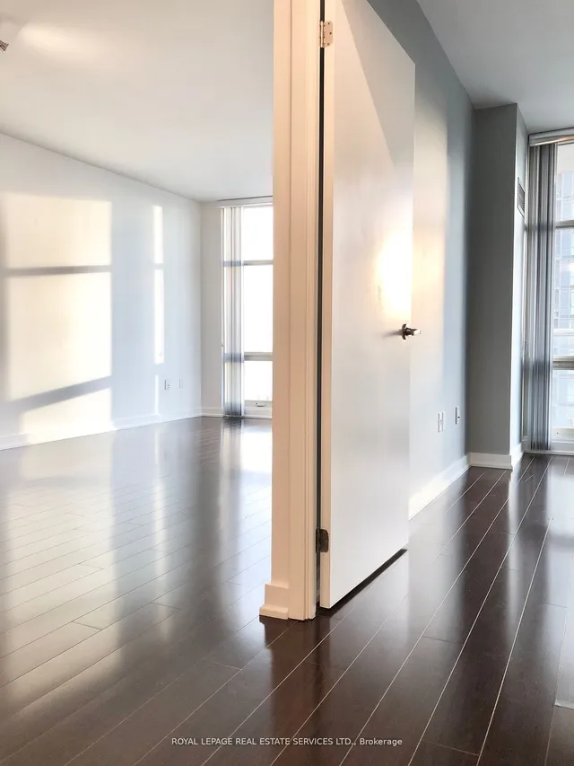 Additional image 10 of 35 Mariner Terr Unit 3802