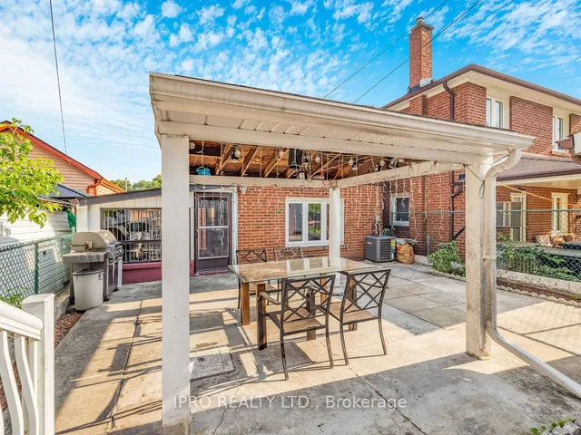 Additional image 27 of 22 Holmesdale Cres