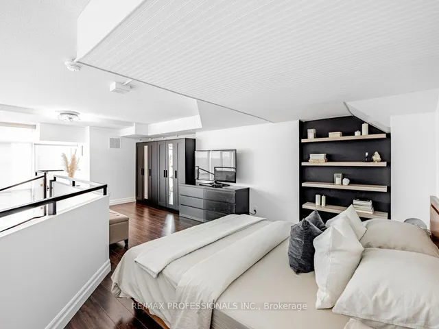 Additional image 18 of 300 Manitoba St Unit 427