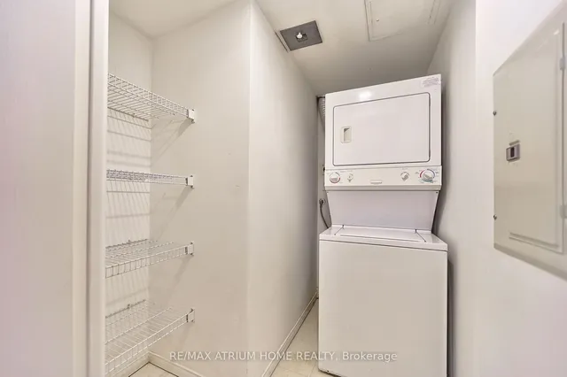 Additional image 8 of 35 Finch Ave Unit 202