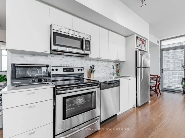 Additional image 6 of 105 The Queensway Unit 902