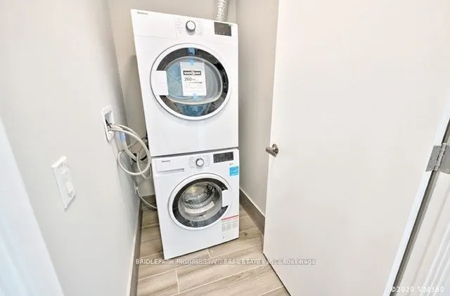 Additional image 16 of 3 Southvale Dr Unit 208