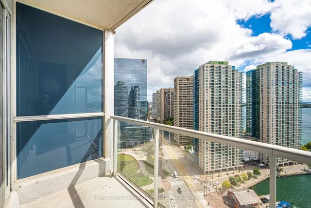 Additional image 20 of 208 Queens Quay Unit 2503