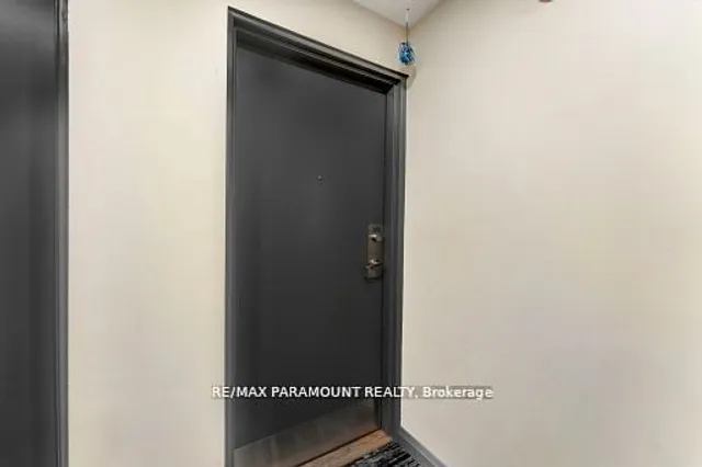 Additional image 5 of 1881 Jane St Unit 303