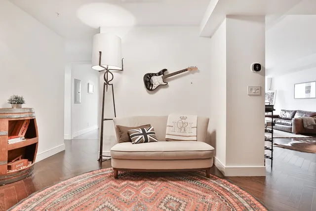 Additional image 25 of 180 University Ave Unit 4707