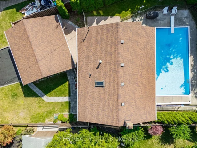 Additional image 34 of 12 Arlene Cres
