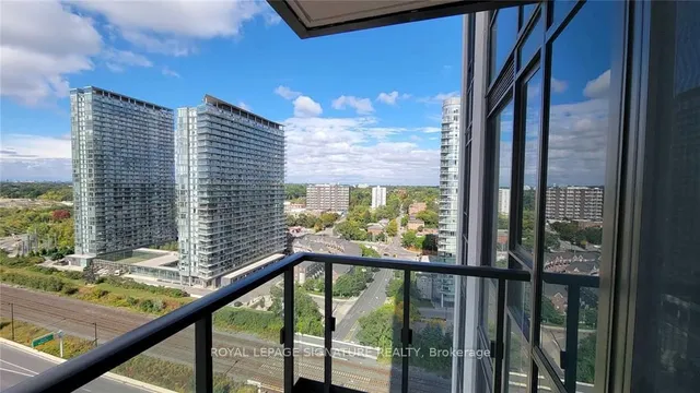 Additional image 18 of 1928 Lake Shore Blvd Unit 2115