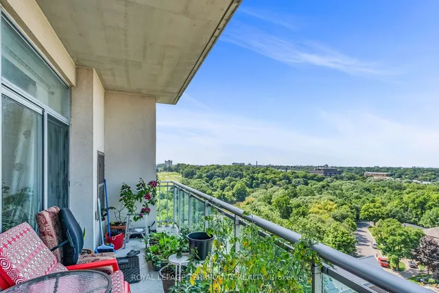 Additional image 26 of 2464 Weston Rd Unit 1014