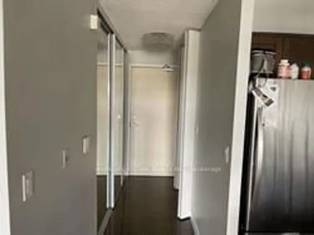 Additional image 7 of 81 Navy Wharf Crt Unit 1701