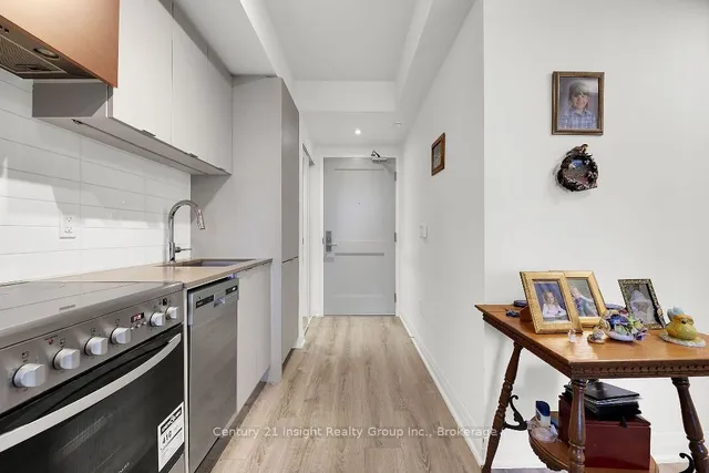 Additional image 10 of 10 Gibbs Rd Unit 501