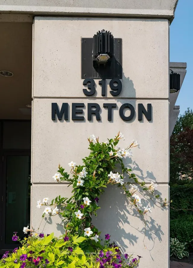 Additional image 3 of 319 Merton St Unit 716