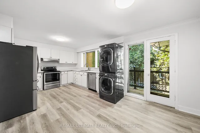 Additional image 13 of 21 Christine Cres