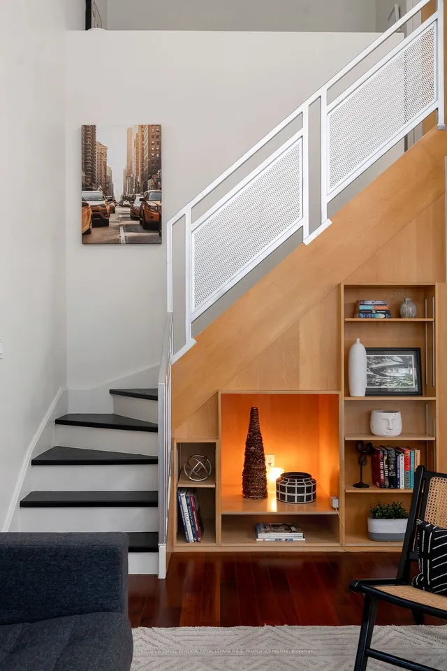 Additional image 16 of 800 King St Unit 210