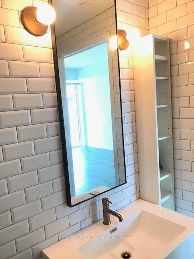 Additional image 12 of 106 Dovercourt Rd Unit 302