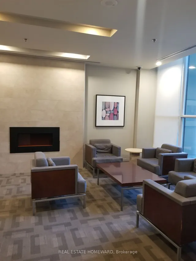 Additional image 32 of 33 Bay St Unit 302