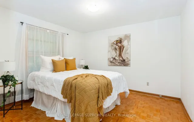 Additional image 20 of 34 Woodgate Dr