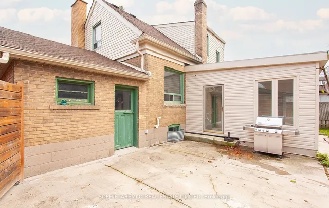 Additional image 24 of 8 Ashbourne Dr