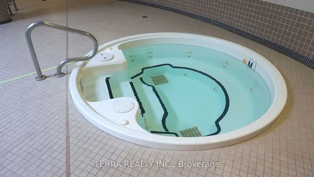 Additional image 35 of 55 De Boers Dr Unit LPH09