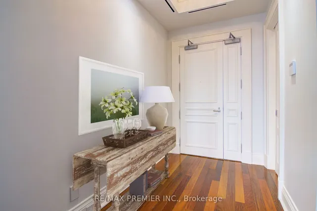 Additional image 3 of 1 St Thomas St Unit 8D