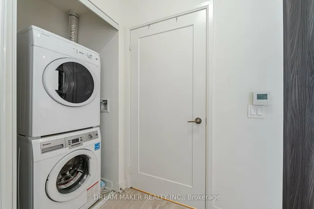 Additional image 25 of 576 Front St Unit 1801E