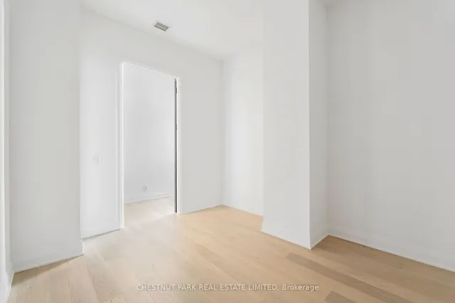 Additional image 24 of 33 Frederick Todd Way Unit UPH 01