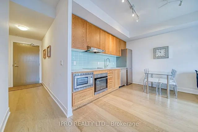 Additional image 8 of 7 Kenaston Gdns Unit 701