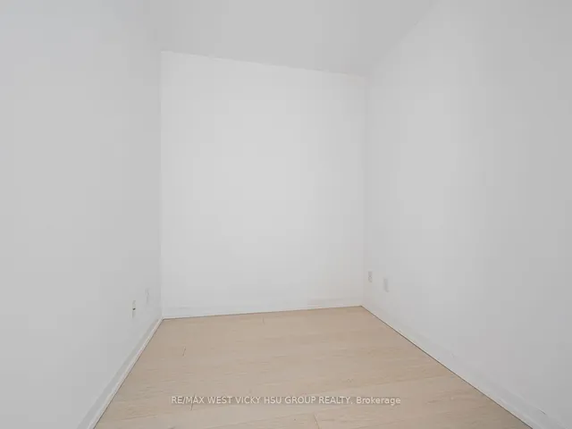 Additional image 25 of 488 University Ave Unit 5302