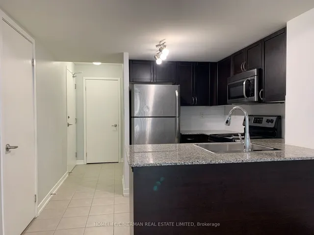 Additional image 11 of 816 Lansdowne Ave Unit 316