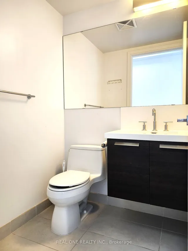 Additional image 14 of 42 Charles St Unit 1902