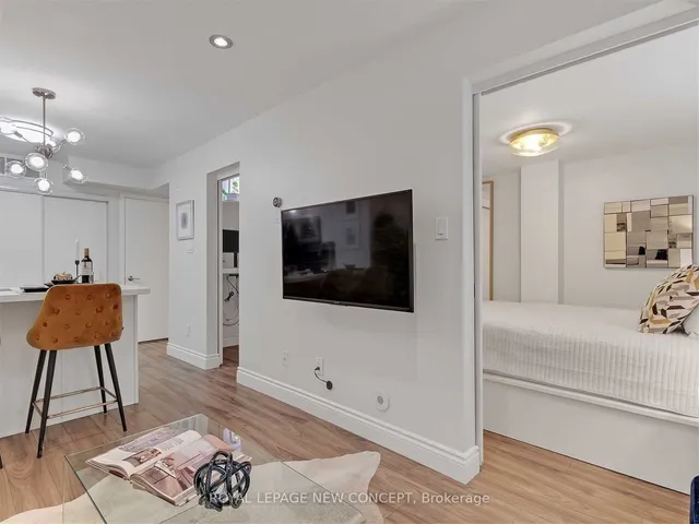 Additional image 10 of 10 Laidlaw St Unit Th725